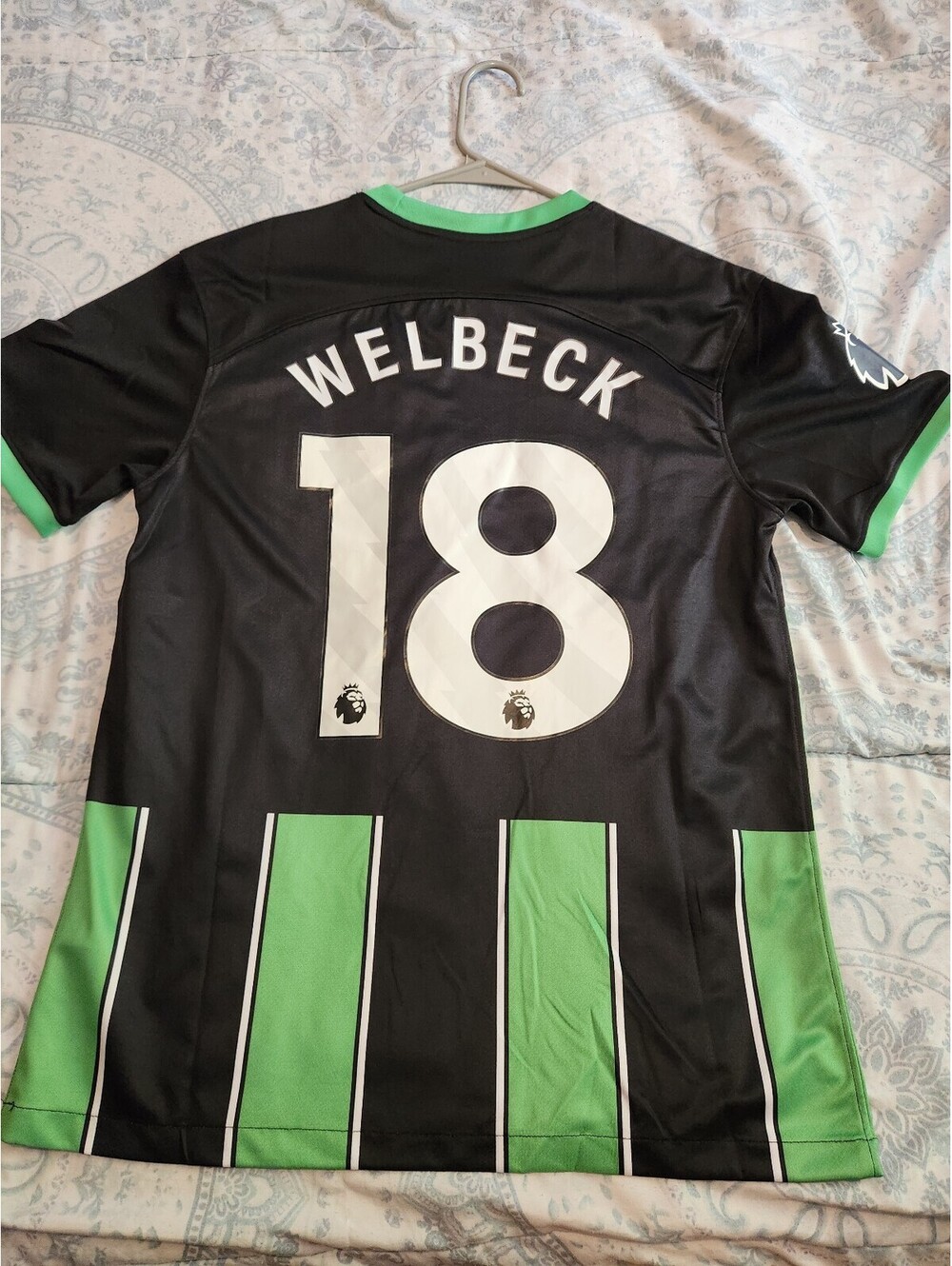 Brighton & Hove Albion 2024/2025 Welbeck England Third Soccer Jersey Size L